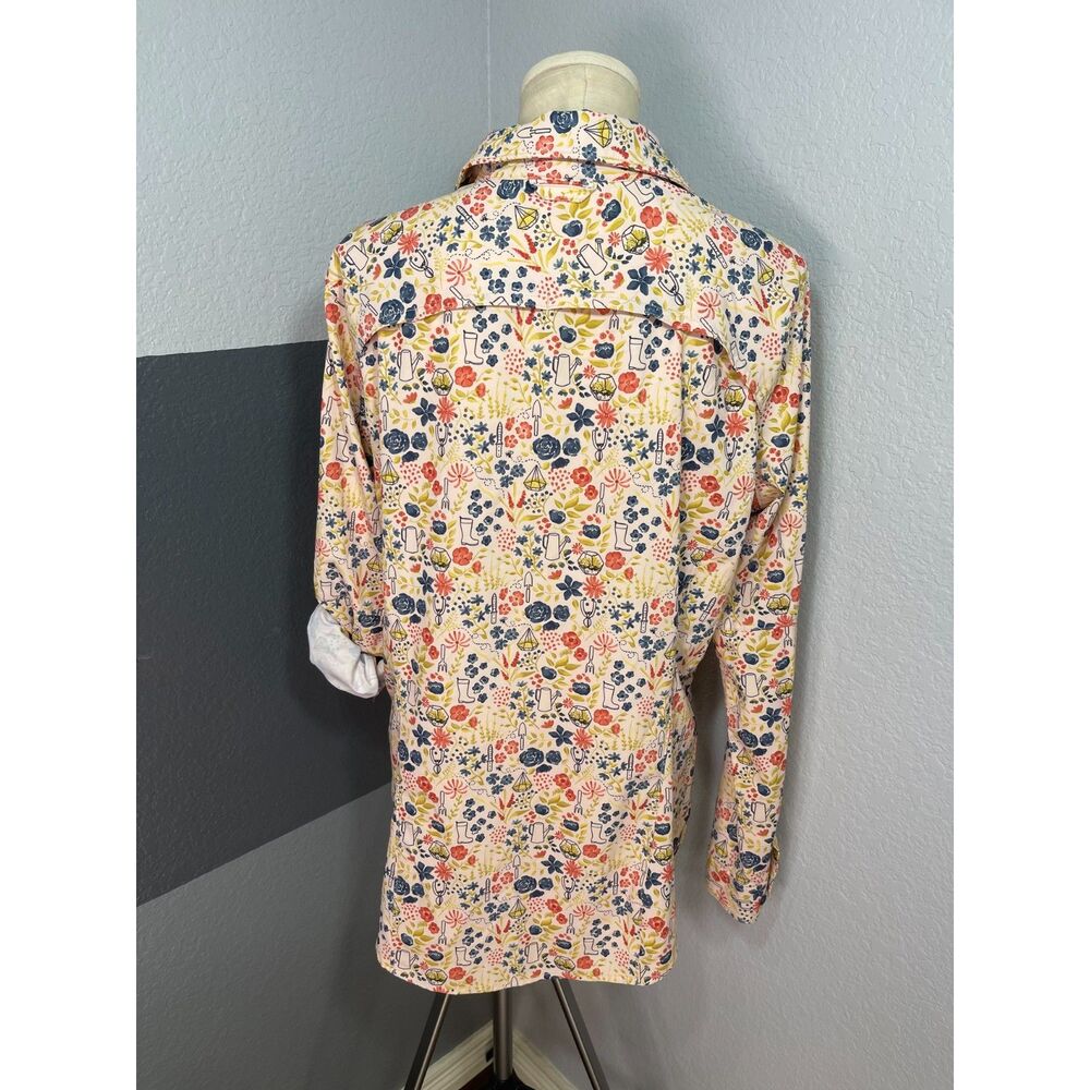 Duluth Trading Co. Garden Tool Print Shirt L Wrinklefighter Roll Tab Cottagecore - Picture 8 of 11